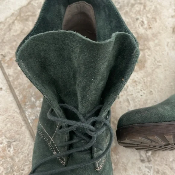 Naturalizer Women's Endellion Green Suede Leather lace up booties Sz 11M - Picture 2 of 16